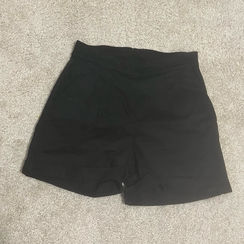 Vixen by Micheline Pitt Black Shorts - Picture 3 of 3